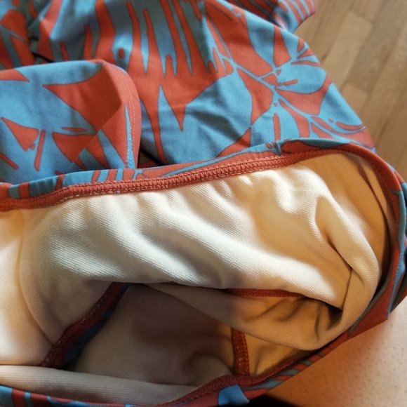 Kona Sol High Coverage One Peice Red Blue Palm Pattern Bathiing Swim Suit NWT - Picture 4 of 5